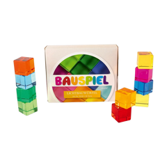 Zwanzig transparente Lichtbausteine in verschiedenen Farben.