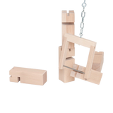 Teamspiel: Fröbelturm natur aus massivem Buchenholz mit Kette, geeignet für 4 bis 24 Spieler. Nachhaltig hergestellt in Vorarlberg, ideal für moderne, umweltbewusste Kunden bei KLICKKLACK.