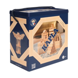 Bausteine: 120er Box von KAPLA in blauem Karton mit Tragegriff und Sichtfenster, zeigt kreative Bauideen. Enthält 120 nachhaltige Pinienholzplättchen und ein technisches Anleitungsheft für Inspirationen.