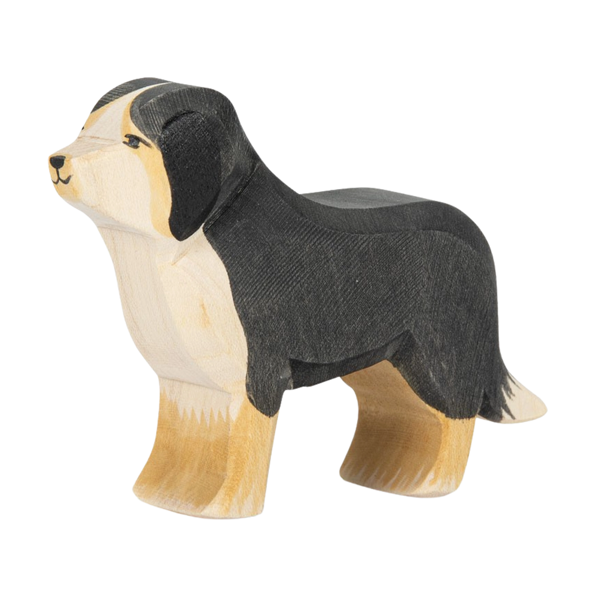 Holztier: Berner Sennhund, eine liebevoll handbemalte, aus massivem Ahornholz gefertigte Hundefigur. Ideal für kreatives Spiel, hergestellt in Deutschland, steht für nachhaltige Produktion und ästhetisches Design bei KLICKKLACK.