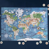 Puzzle: Discover the world – 200-teiliges Weltkarten-Puzzle aus FSC-Papier und recyceltem Karton, mit Suchspiel für berühmte Wahrzeichen. Ideal für kleine Entdecker ab 6 Jahren, handgefertigt in Spanien.