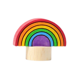 Steckfigur: Regenbogen aus handbemaltem Lindenholz zeigt bunte, ineinander passende Bögen auf zylindrischem Holzsockel. Ideal zur Tischdekoration, in Deutschland gefertigt, kombinierbar mit weiteren Elementen aus der KLICKKLACK-Kollektion.