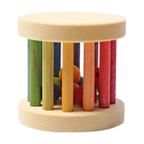 Rassel: Regenbogen Mini-Babyroller aus Linden- und Buchenholz mit farbigen Holzstäben und Kugeln. Handgefertigt in Deutschland, fördert Greifen und Feinmotorik bei Babys. Nachhaltige, ästhetische Spielzeugauswahl von KLICKKLACK.