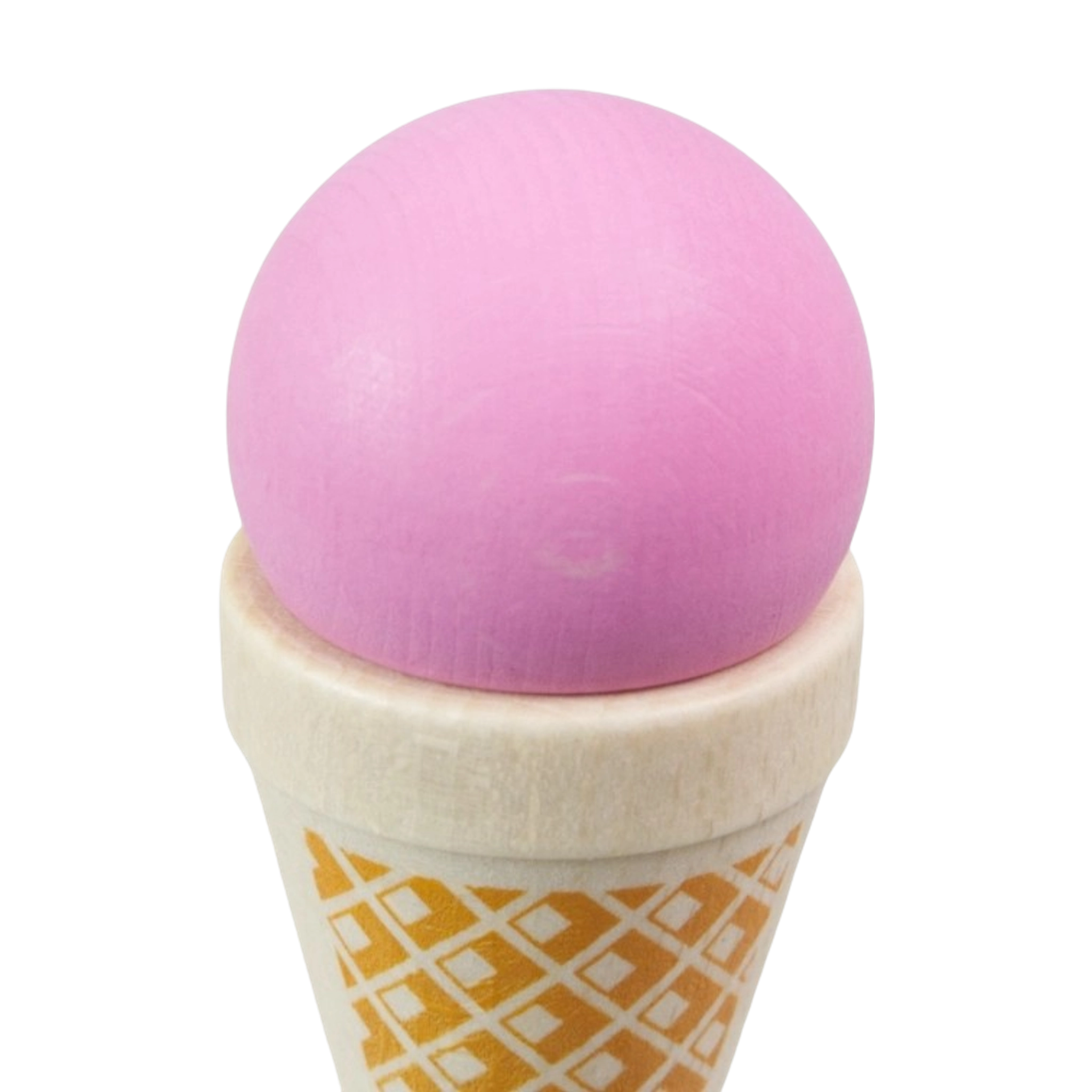 Lebensmittel: Eistüte Erdbeer, ein liebevoll gestaltetes Spielzeug aus heimischem Buchenholz, zeigt eine naturbelassene Waffelbasis mit einer glatten, rosa Erdbeer-Kugel, ideal für realistisches Rollenspiel.