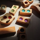 Bauspiel-Mini-Mixed-Teile in einer gemeinsamen Spielsituation.